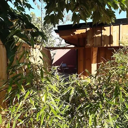 Holiday home Un Jardin En *