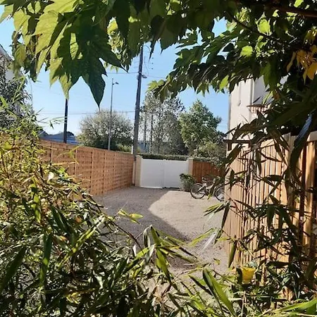 Un Jardin En 別荘 *